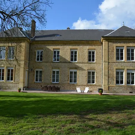 Le Chateau *